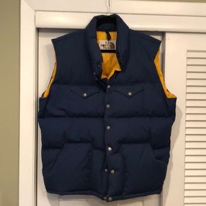 Men’s North Face Down vest